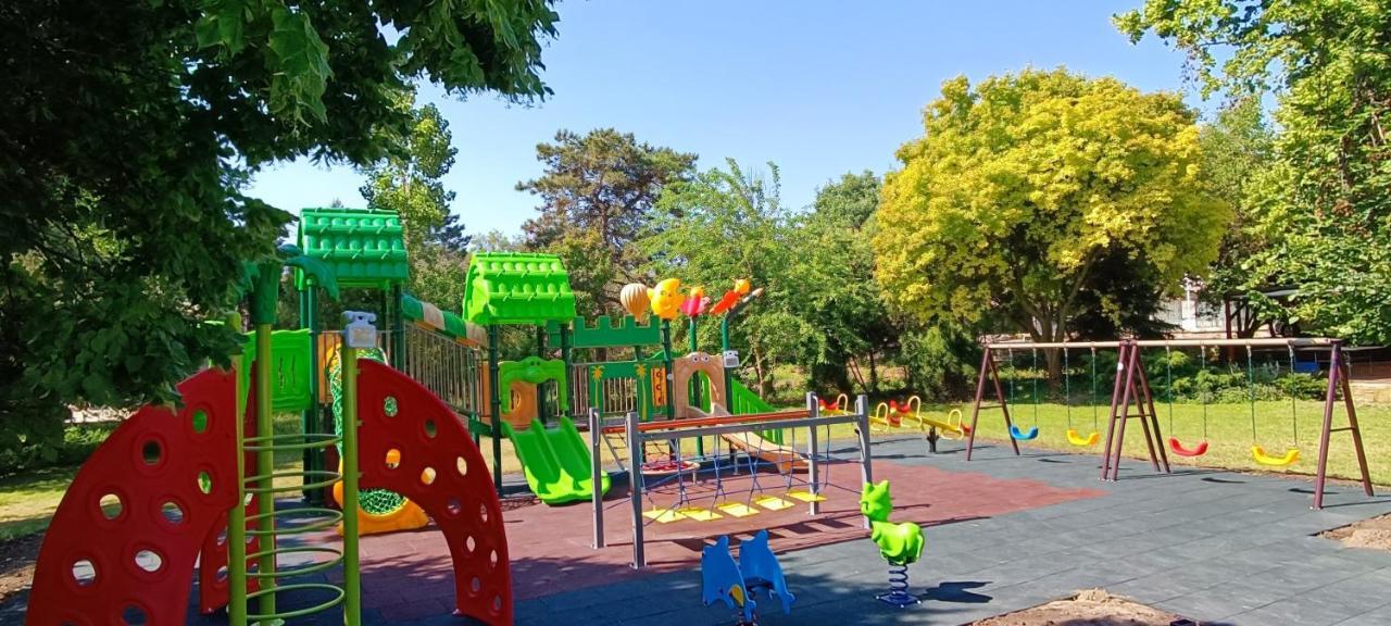 Hotel 2D Resort And Spa Neptun Zewnętrze zdjęcie